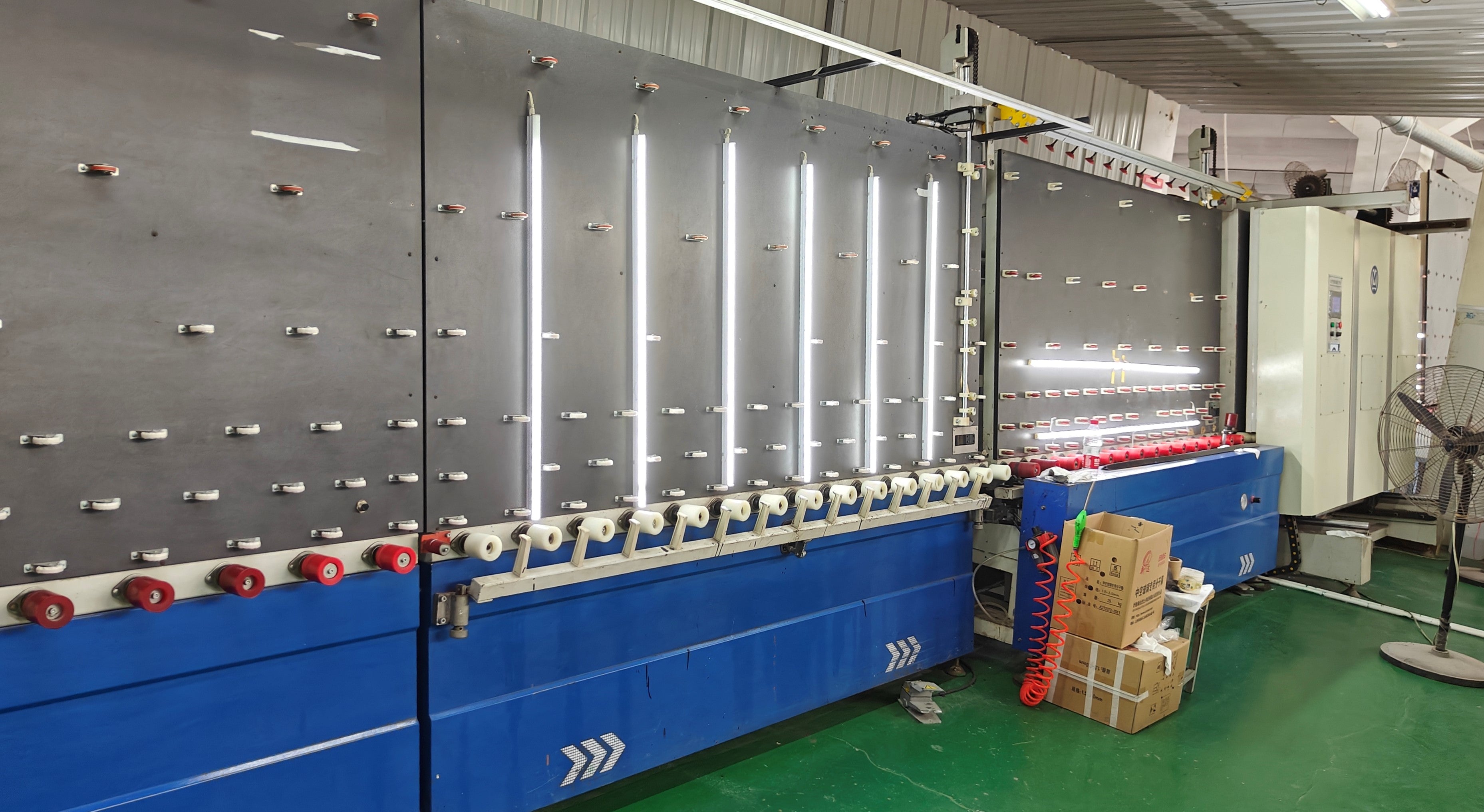 advanced numerical control insulating glass production line